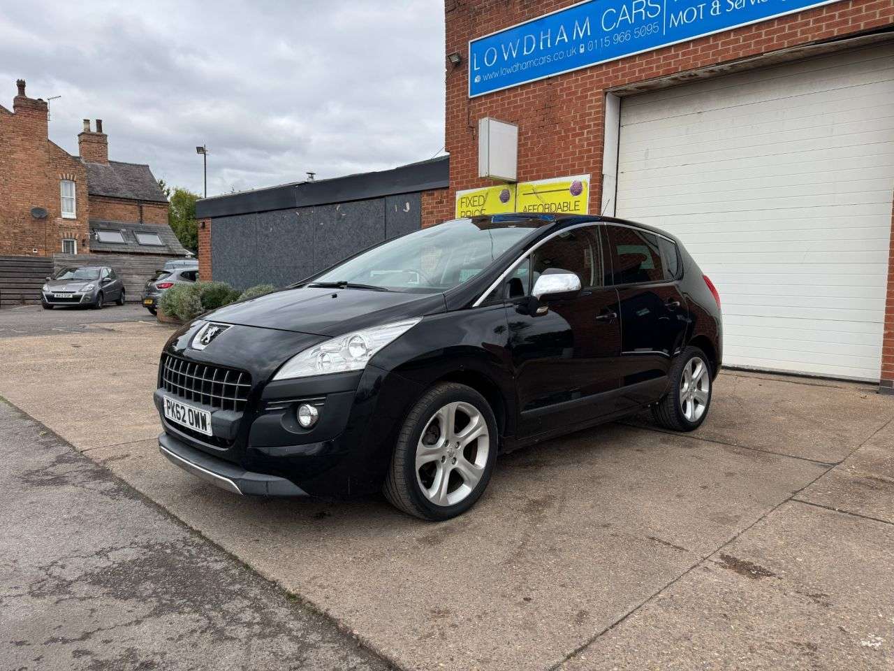 2013 PEUGEOT 3008 2013 PEUGEOT 3008