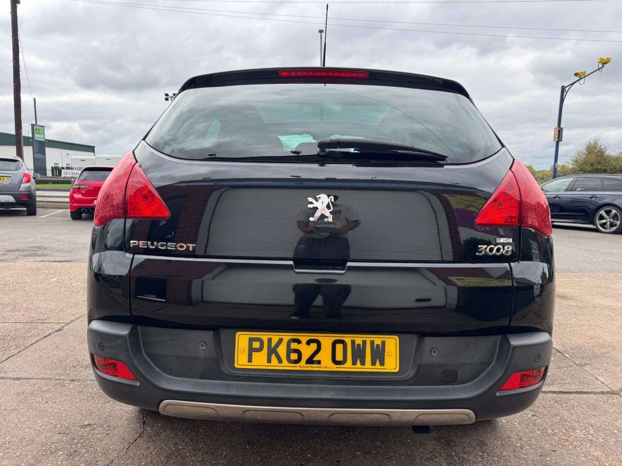 2013 PEUGEOT 3008 2013 PEUGEOT 3008