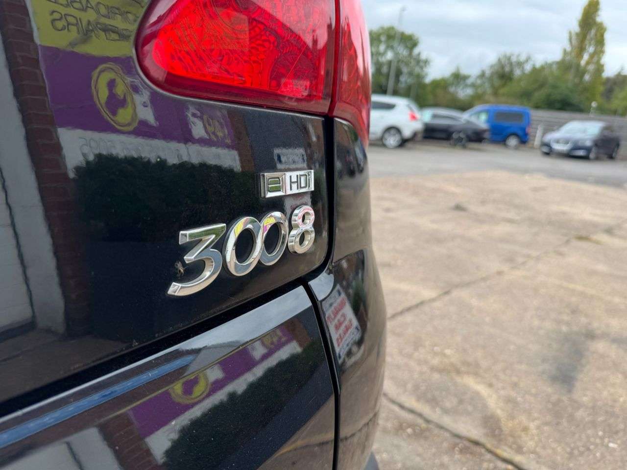 2013 PEUGEOT 3008 2013 PEUGEOT 3008