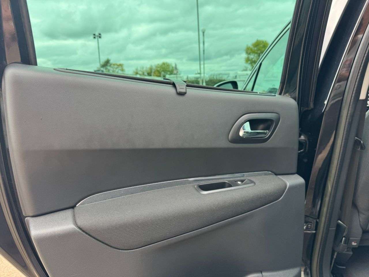 2013 PEUGEOT 3008 2013 PEUGEOT 3008