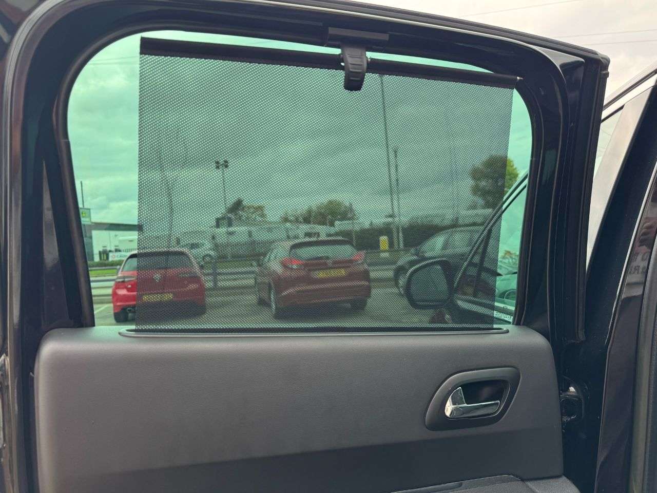 2013 PEUGEOT 3008 2013 PEUGEOT 3008