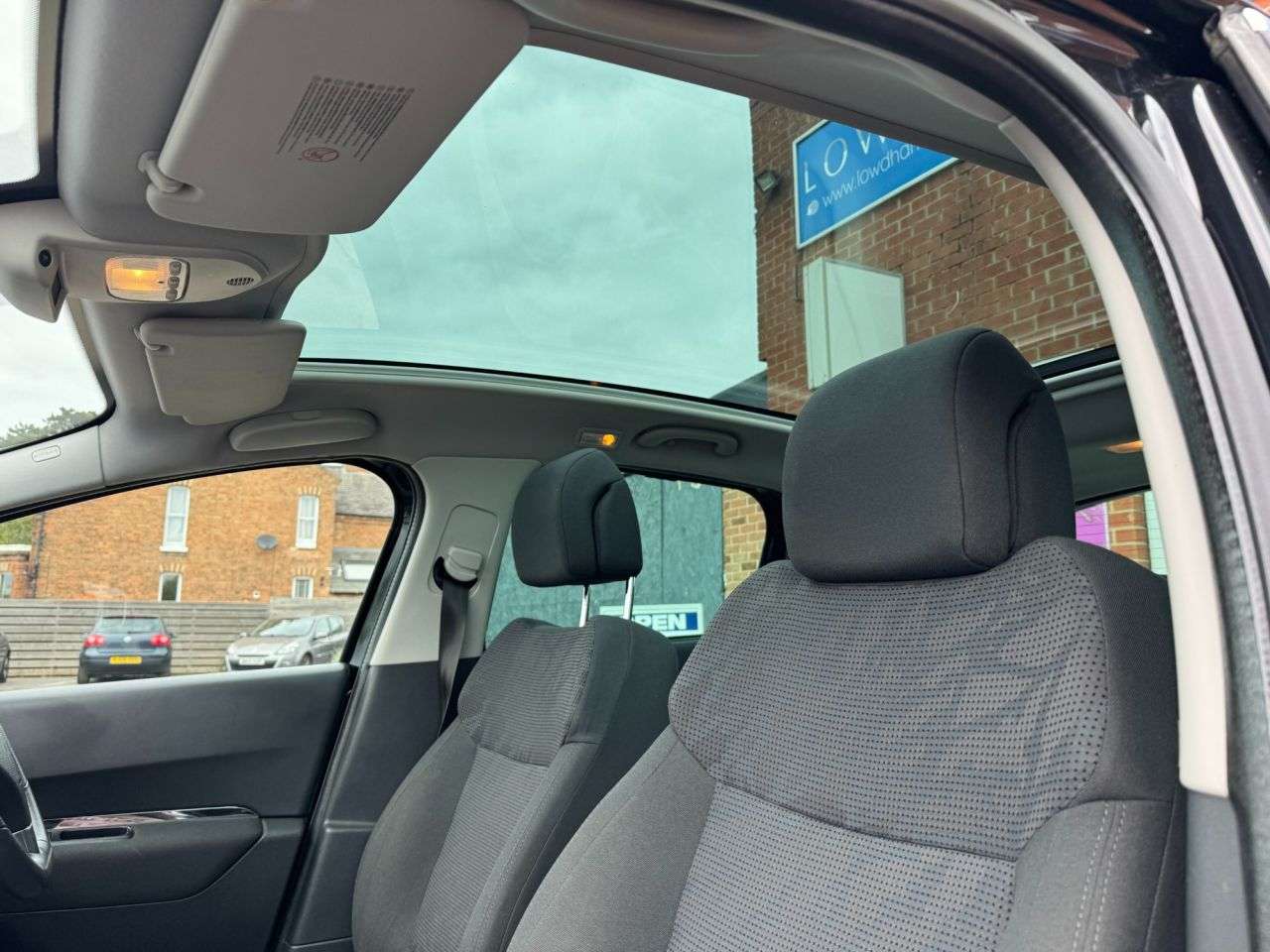 2013 PEUGEOT 3008 2013 PEUGEOT 3008