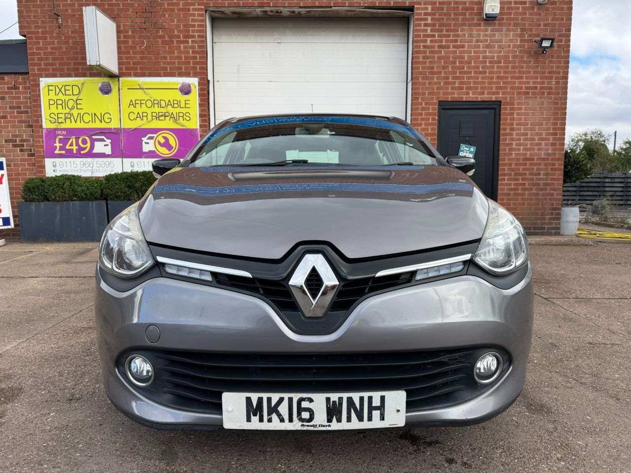 2016 RENAULT CLIO 2016 RENAULT CLIO