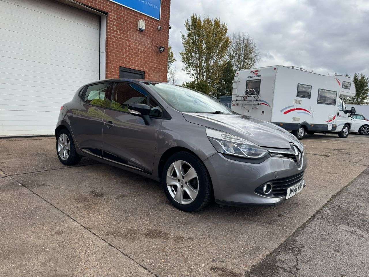 2016 RENAULT CLIO 2016 RENAULT CLIO