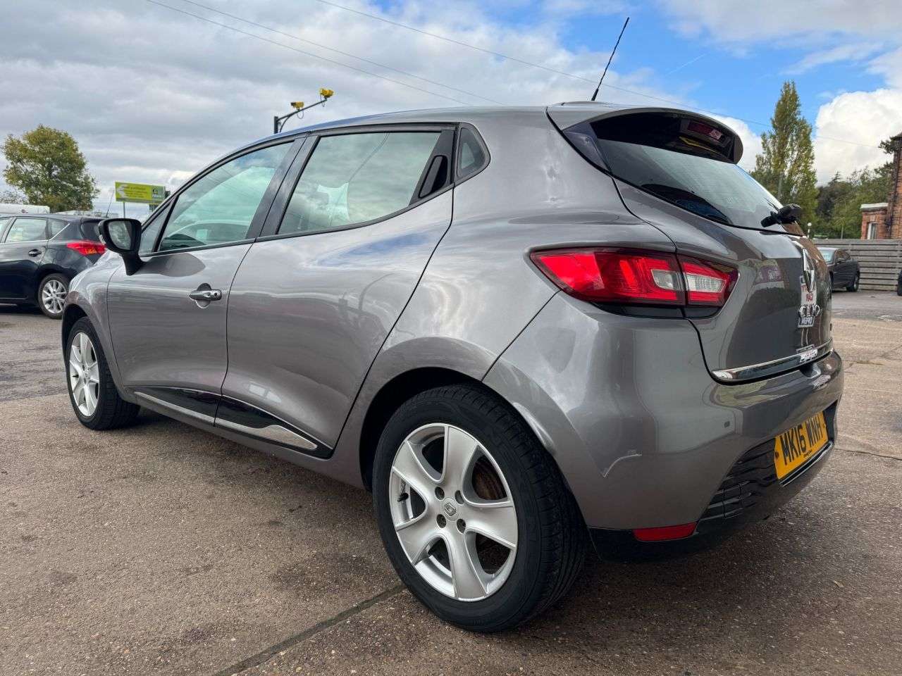 2016 RENAULT CLIO 2016 RENAULT CLIO