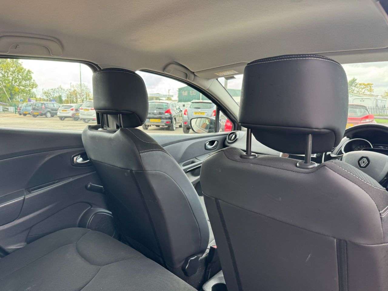 2016 RENAULT CLIO 2016 RENAULT CLIO