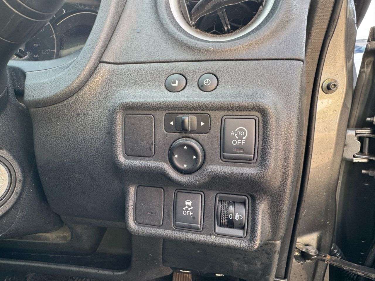 2015 NISSAN NOTE 2015 NISSAN NOTE