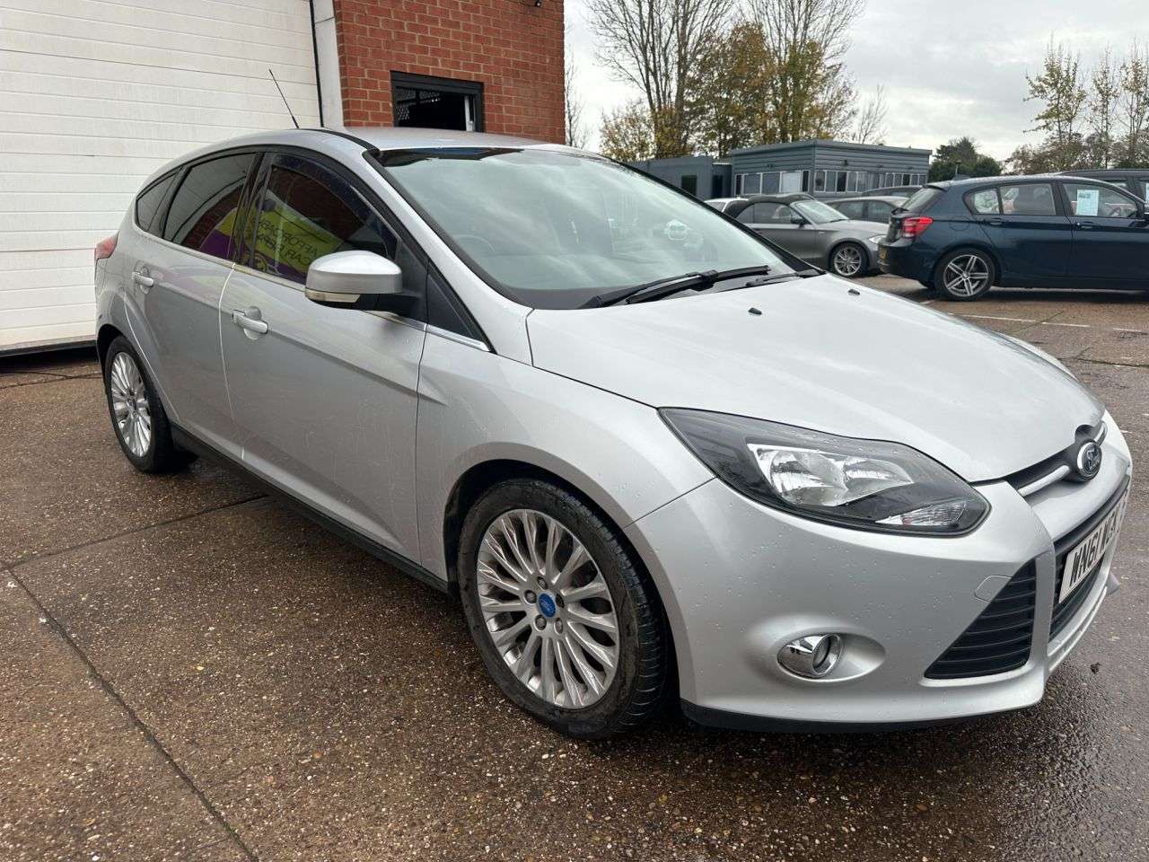 2011 FORD FOCUS 2011 FORD FOCUS
