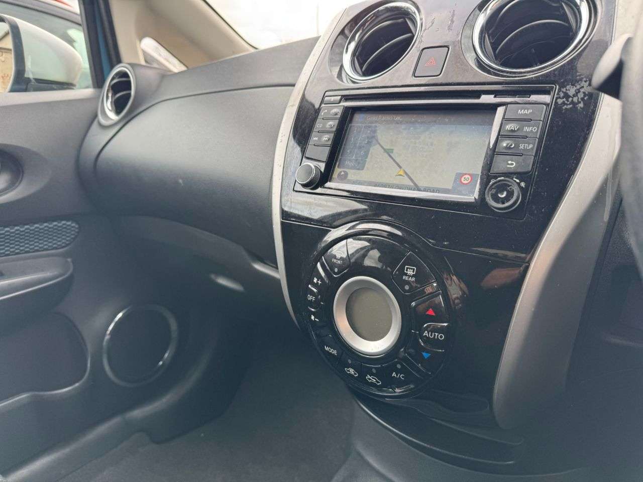 2015 NISSAN NOTE 2015 NISSAN NOTE