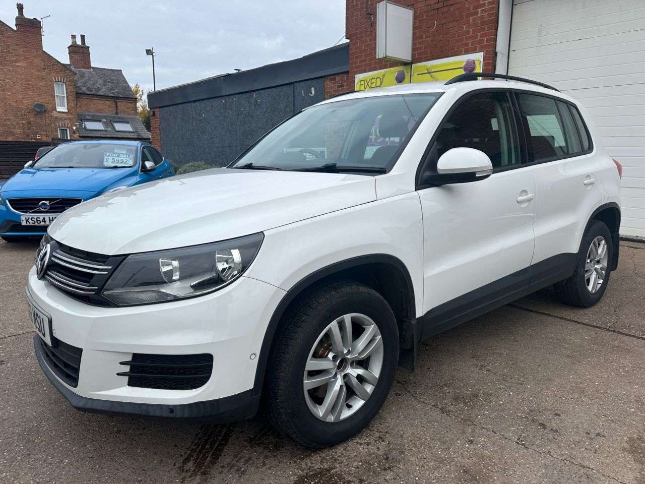 2012 VOLKSWAGEN TIGUAN 2012 VOLKSWAGEN TIGUAN