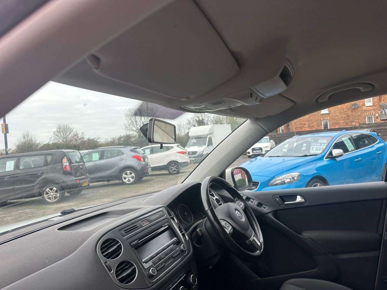 2012 VOLKSWAGEN TIGUAN 2012 VOLKSWAGEN TIGUAN