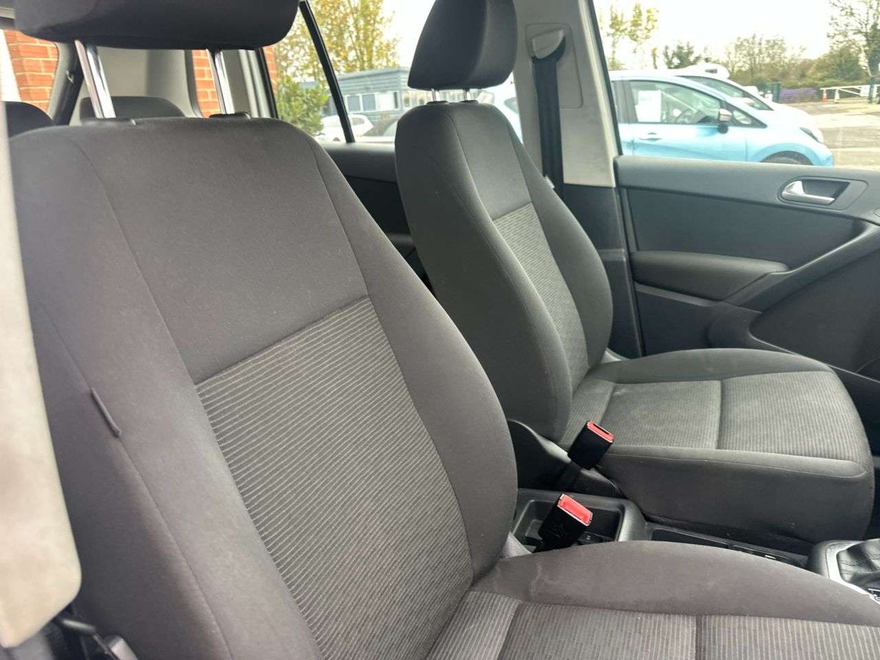 2012 VOLKSWAGEN TIGUAN 2012 VOLKSWAGEN TIGUAN