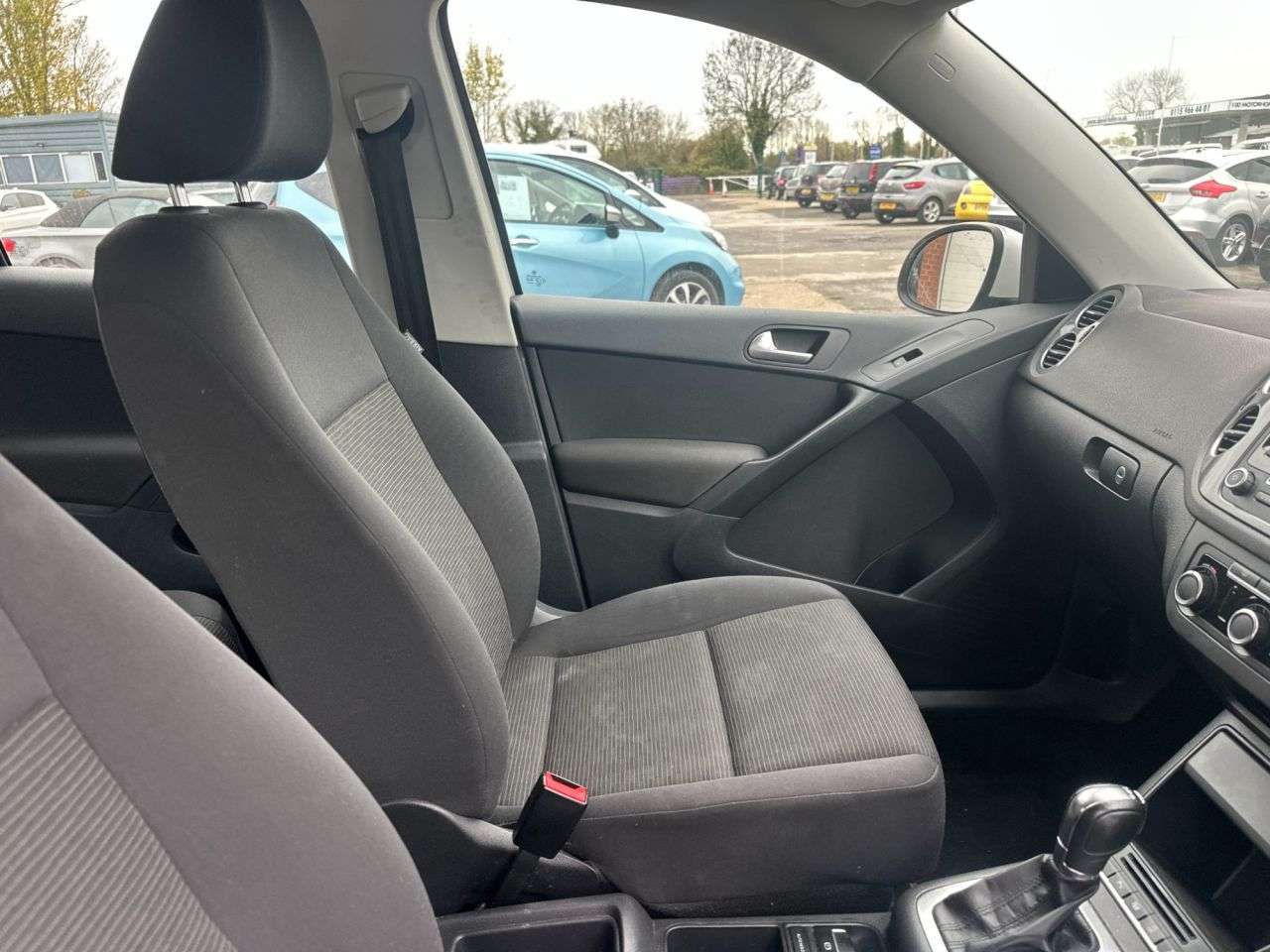 2012 VOLKSWAGEN TIGUAN 2012 VOLKSWAGEN TIGUAN