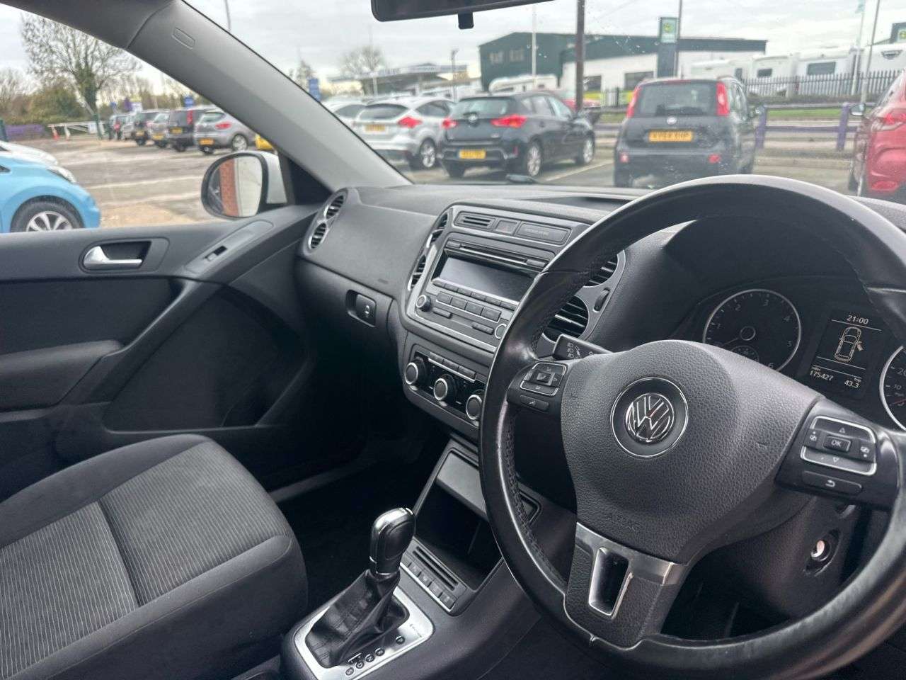 2012 VOLKSWAGEN TIGUAN 2012 VOLKSWAGEN TIGUAN