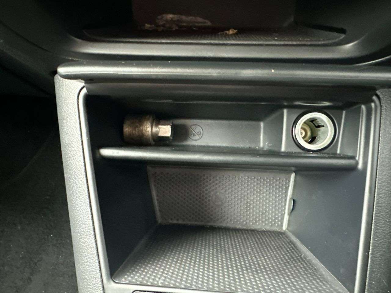 2012 VOLKSWAGEN TIGUAN 2012 VOLKSWAGEN TIGUAN