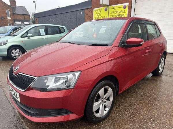 A 2015 SKODA FABIA 1.4 TDI SE Hatchback 5dr Diesel Manual Euro 6 (s/s) (90 ps) A 2015 SKODA FABIA 1.4 TDI SE Hatchback 5dr Diesel Manual Euro 6 (s/s) (90 ps)