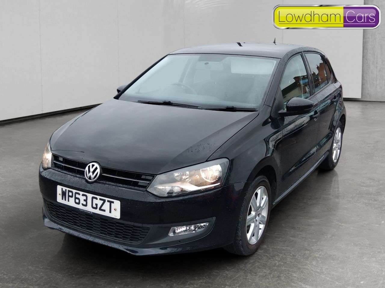 A 2013 VOLKSWAGEN POLO 1.2 Match Edition Hatchback 5dr Petrol Manual Euro 5 (70 ps) A 2013 VOLKSWAGEN POLO 1.2 Match Edition Hatchback 5dr Petrol Manual Euro 5 (70 ps)