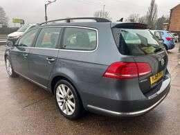 A 2014 VOLKSWAGEN PASSAT 2.0 TDI BlueMotion Tech Executive Estate 5dr Diesel Manual Euro 5 (s/s) (14 A 2014 VOLKSWAGEN PASSAT 2.0 TDI BlueMotion Tech Executive Estate 5dr Diesel Manual Euro 5 (s/s) (14
