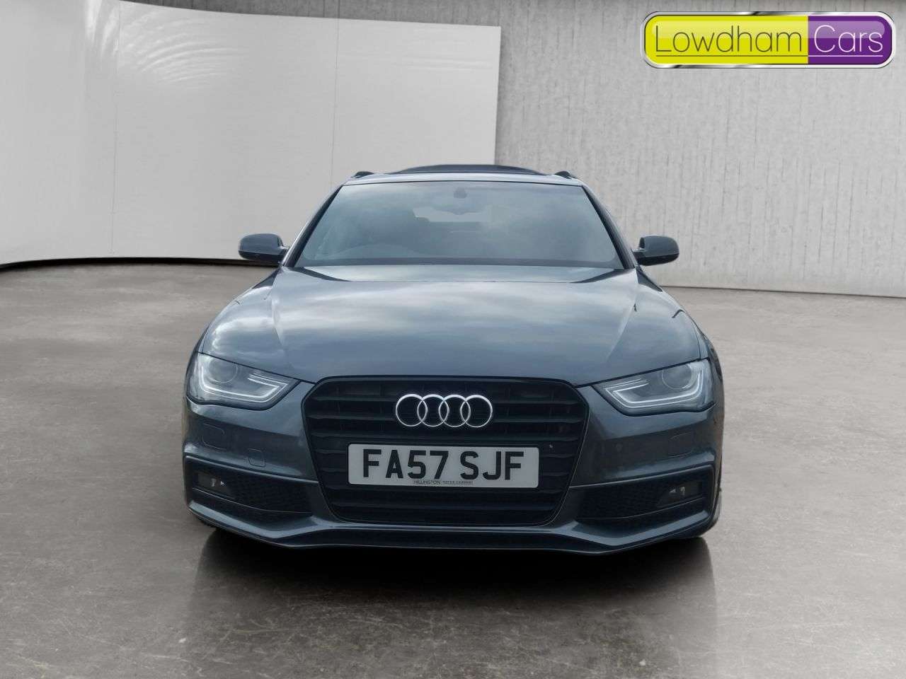A 2013 AUDI A4 AVANT 1.8 TFSI Black Edition Estate 5dr Petrol Manual Euro 5 (s/s) (120 ps) A 2013 AUDI A4 AVANT 1.8 TFSI Black Edition Estate 5dr Petrol Manual Euro 5 (s/s) (120 ps)