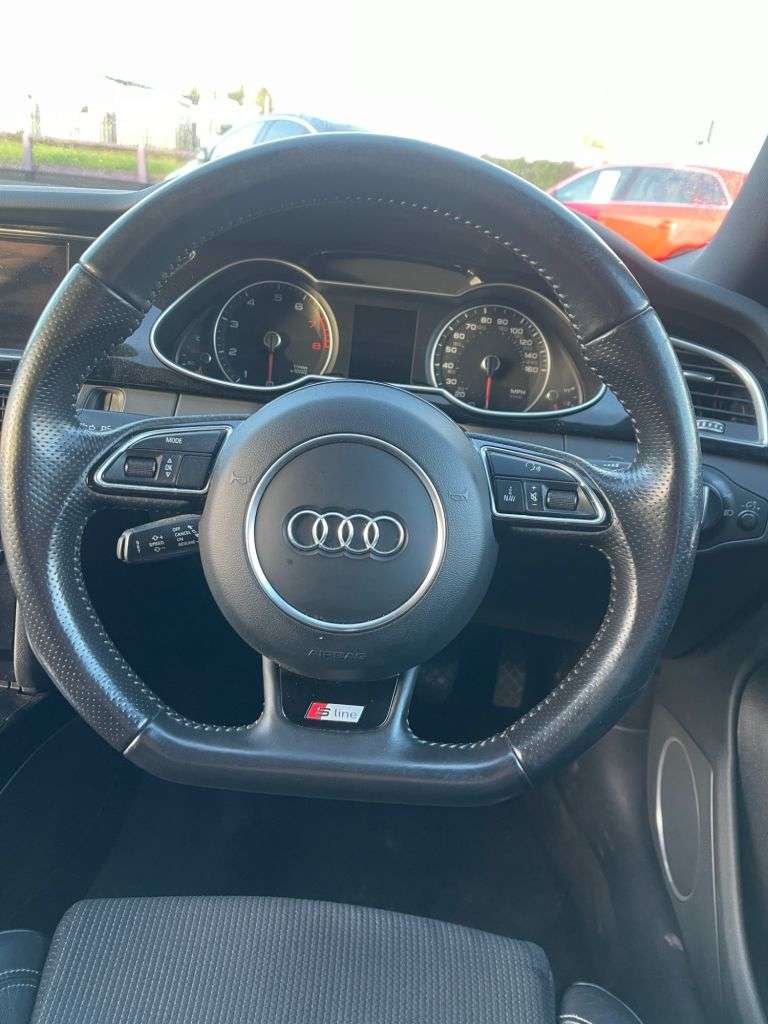 2013 AUDI A4 AVANT 2013 AUDI A4 AVANT