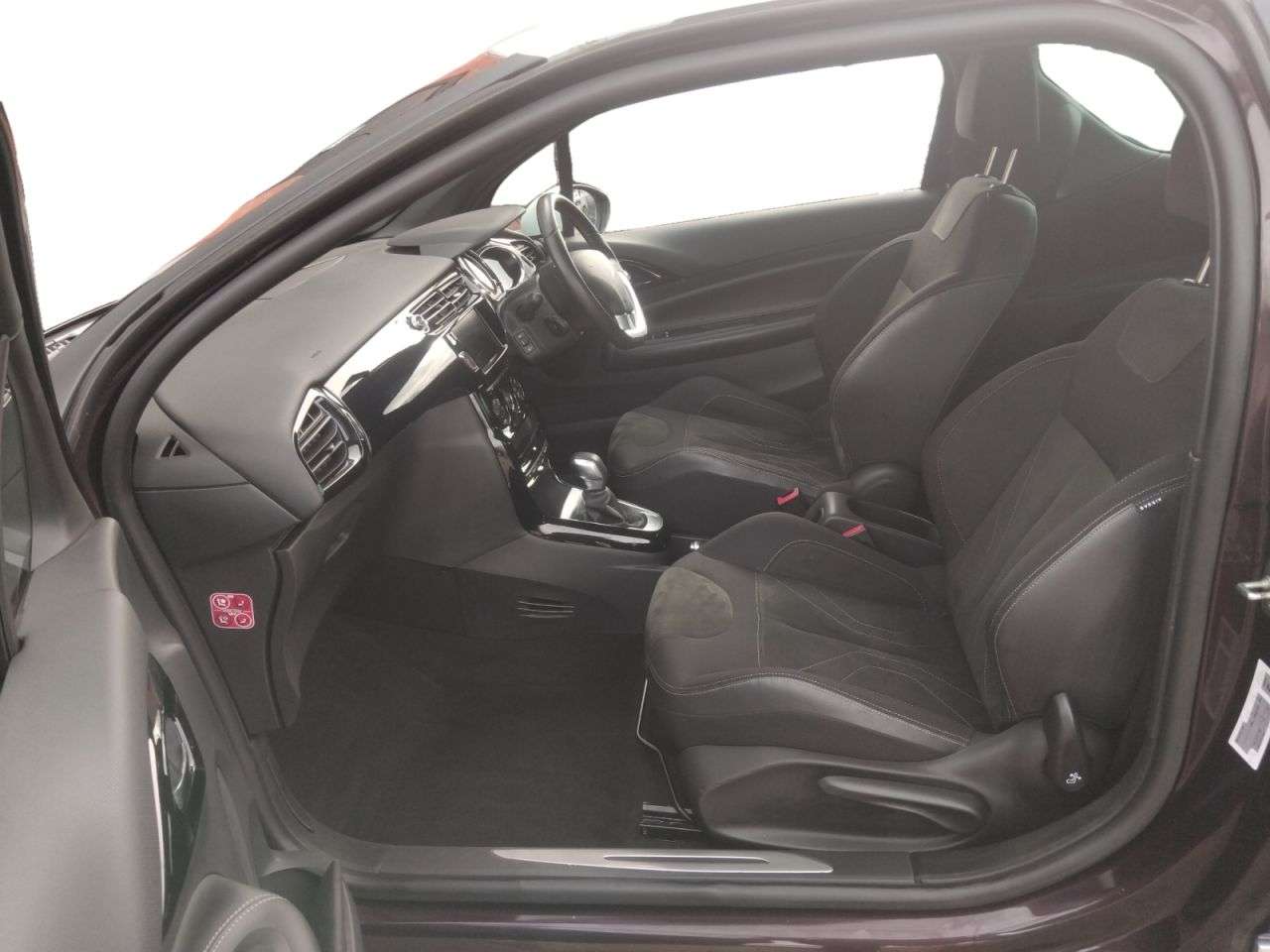 2016 DS AUTOMOBILES DS 3 2016 DS AUTOMOBILES DS 3