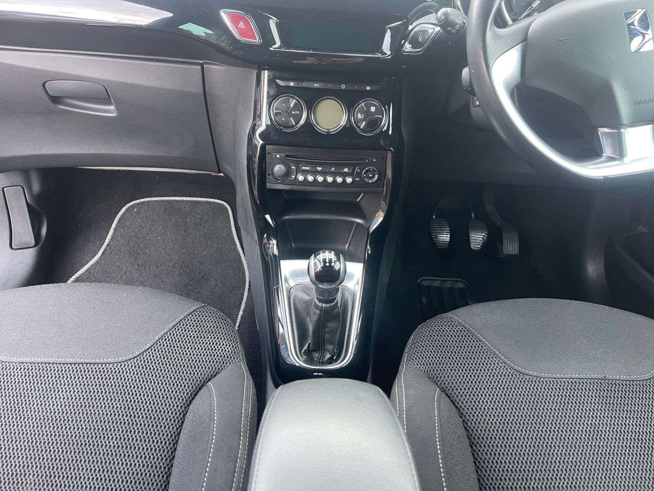 2015 CITROEN DS3 2015 CITROEN DS3