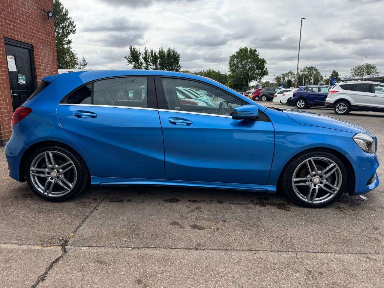 2016 MERCEDES-BENZ A CLASS 2016 MERCEDES-BENZ A CLASS