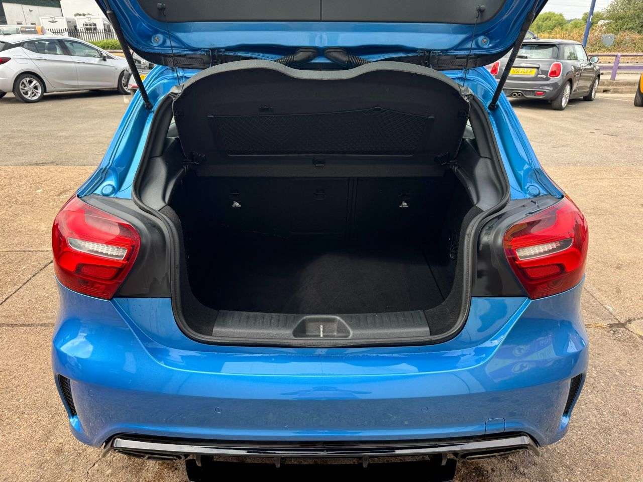 2016 MERCEDES-BENZ A CLASS 2016 MERCEDES-BENZ A CLASS