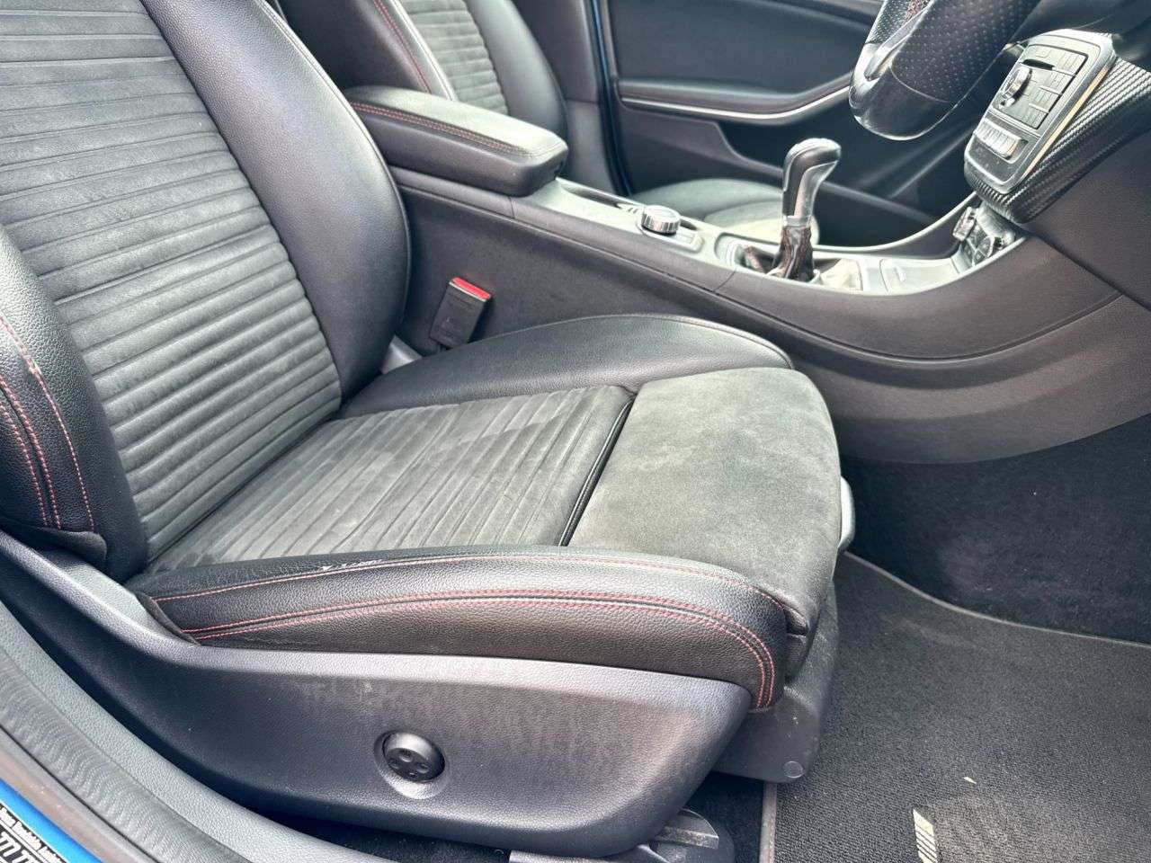 2016 MERCEDES-BENZ A CLASS 2016 MERCEDES-BENZ A CLASS