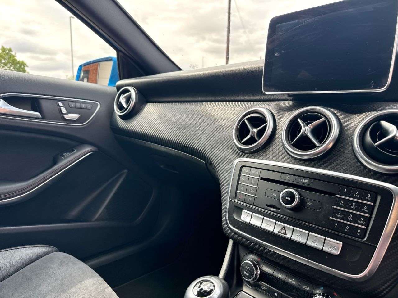 2016 MERCEDES-BENZ A CLASS 2016 MERCEDES-BENZ A CLASS