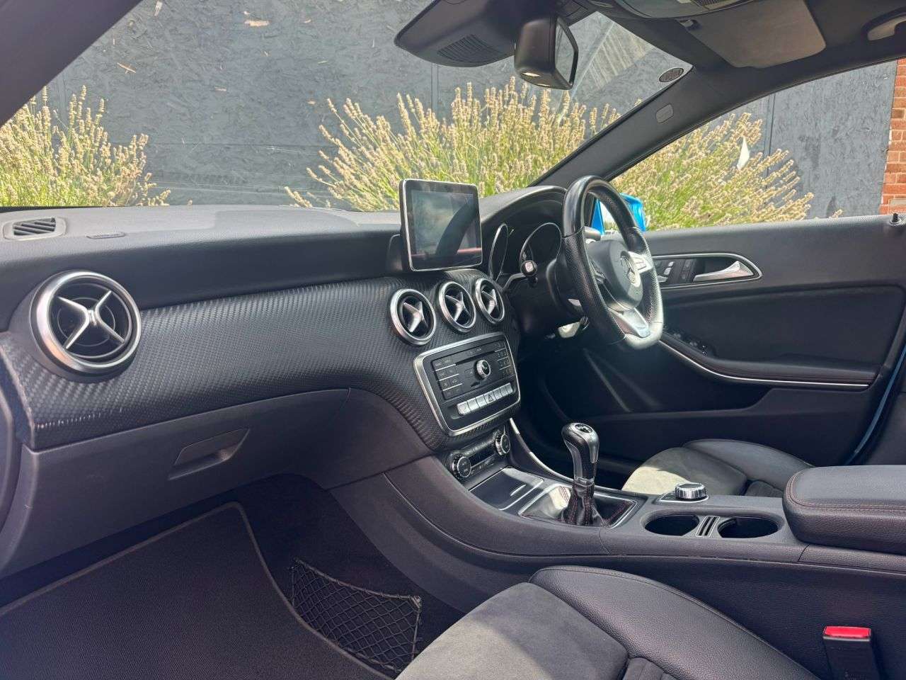 A 2016 MERCEDES-BENZ A CLASS 1.5 A180d AMG Line (Premium Plus) Hatchback 5dr Diesel Manual Euro 6 (s/s) A 2016 MERCEDES-BENZ A CLASS 1.5 A180d AMG Line (Premium Plus) Hatchback 5dr Diesel Manual Euro 6 (s/s)