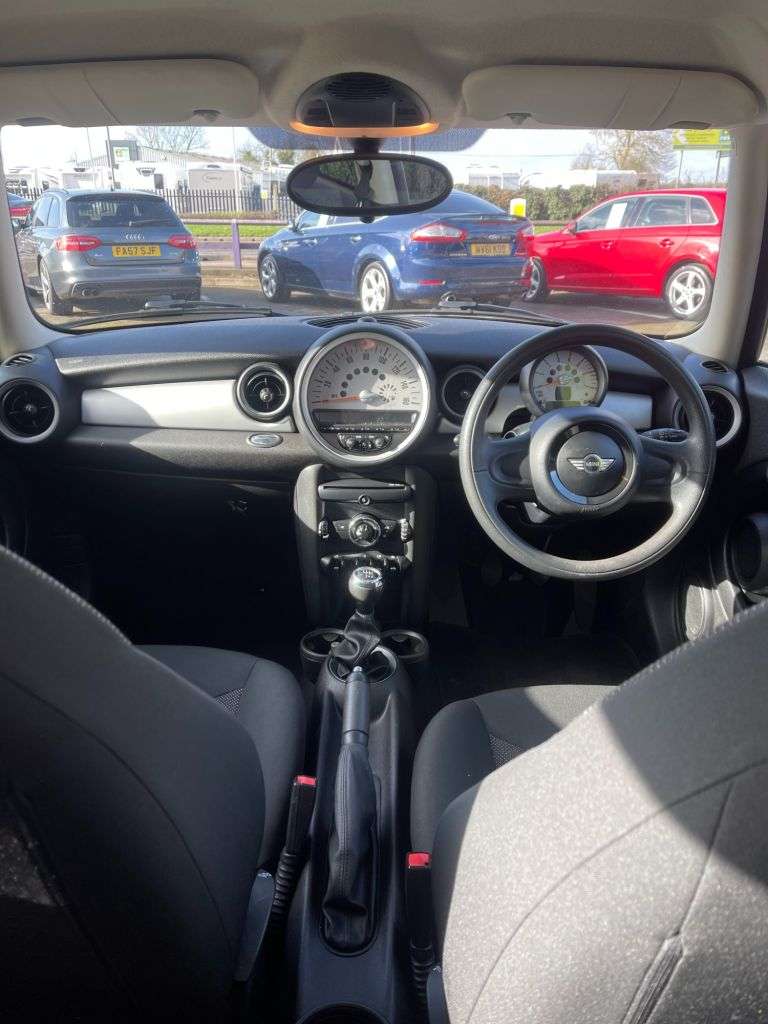 2013 MINI HATCH 2013 MINI HATCH