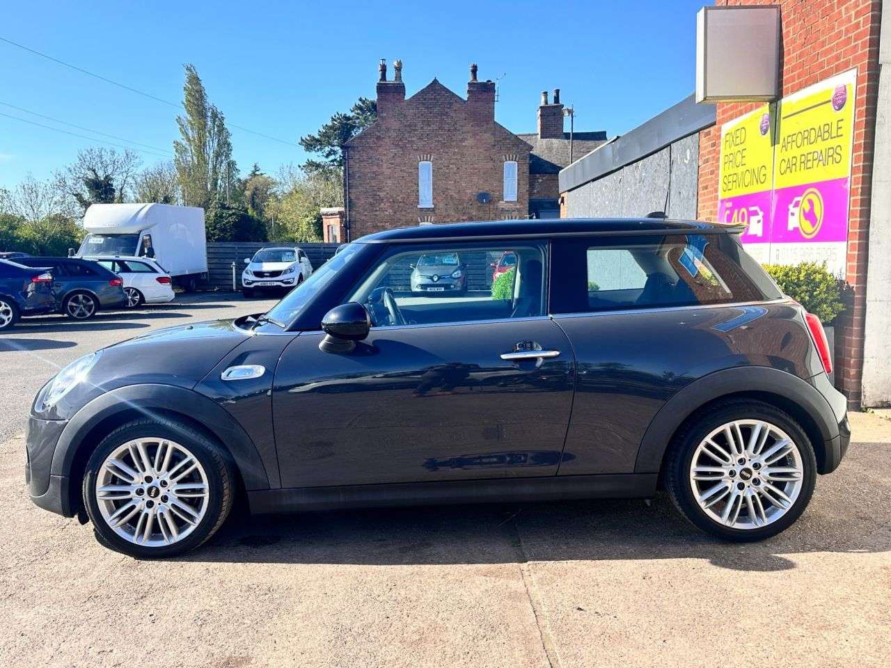 A 2015 MINI MINI COOPER S A 2015 MINI MINI COOPER S