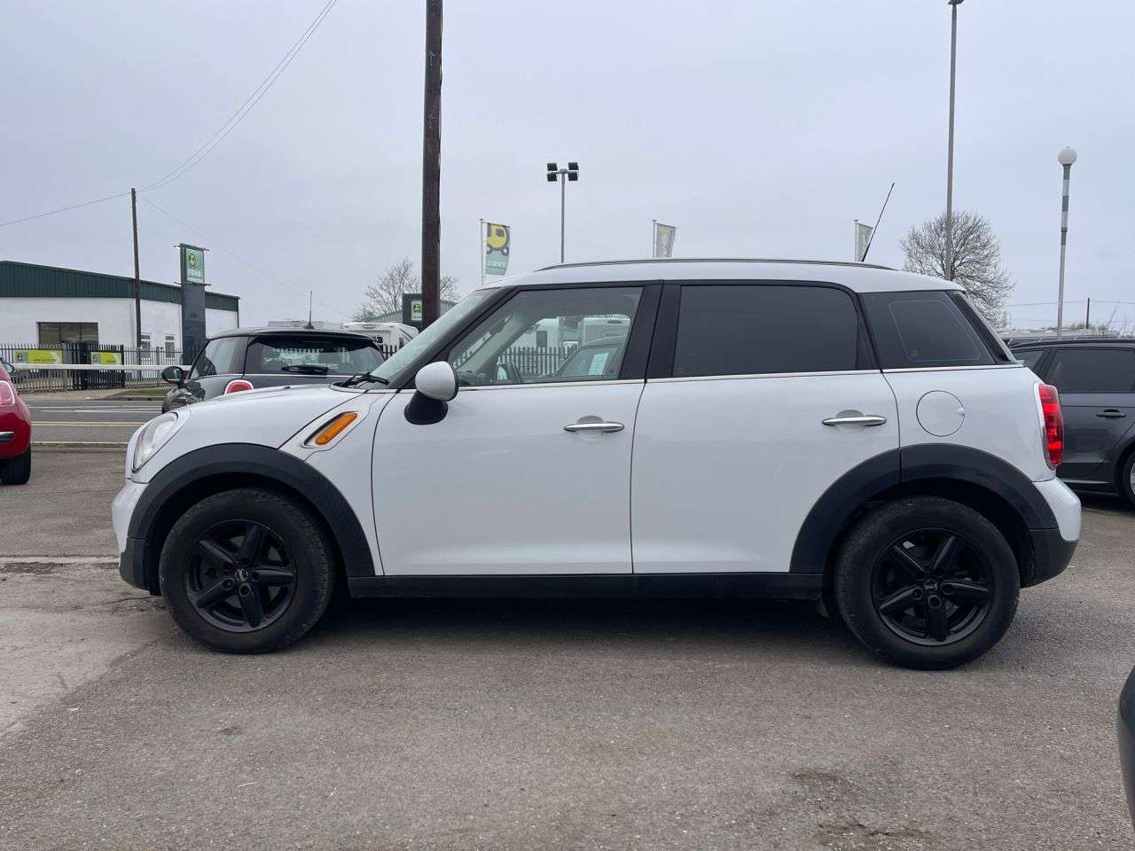 2011 MINI COUNTRYMAN 2011 MINI COUNTRYMAN