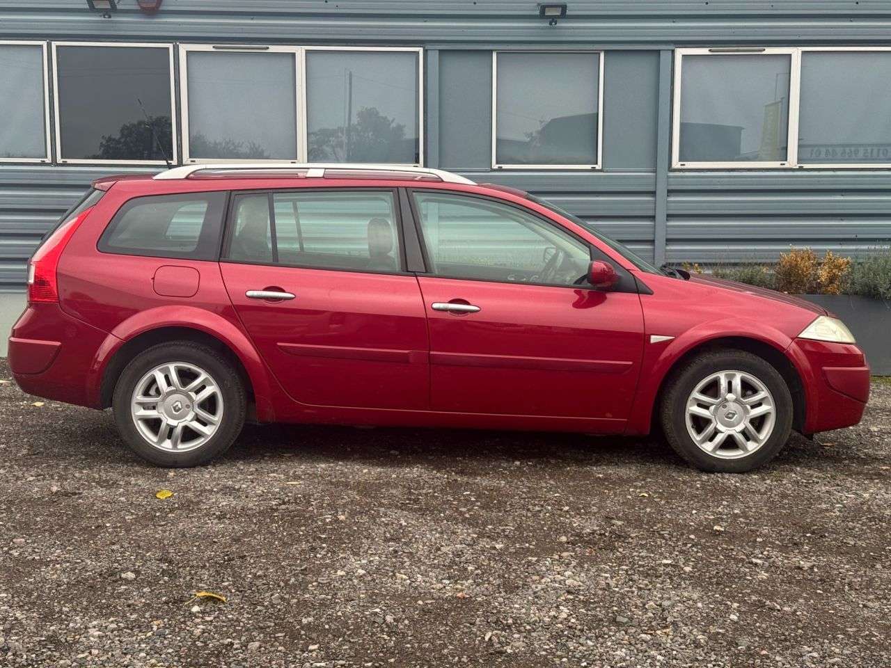 A 2008 RENAULT MEGANE 1.6 VVT Dynamique S Estate 5dr Petrol Proactive (184 g/km, 111 bhp) A 2008 RENAULT MEGANE 1.6 VVT Dynamique S Estate 5dr Petrol Proactive (184 g/km, 111 bhp)