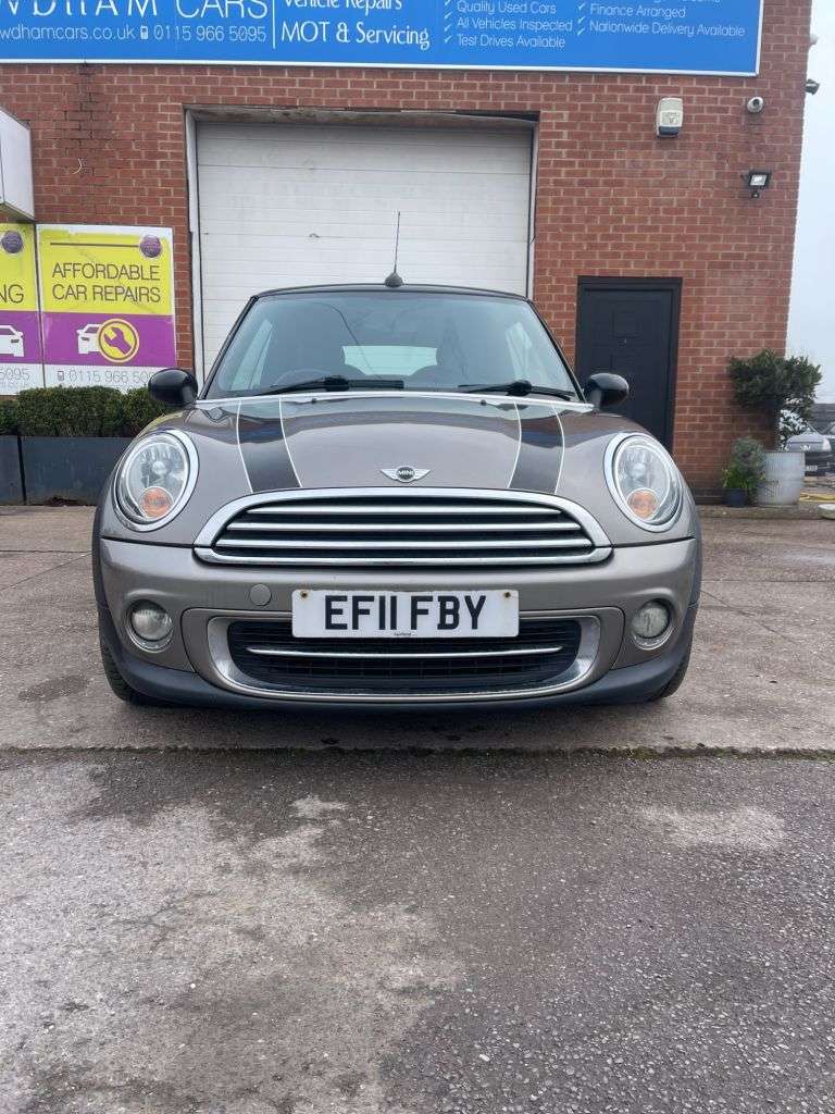 A 2011 MINI CONVERTIBLE 1.6 Cooper Convertible 2dr Petrol Manual Euro 5 (s/s) (122 ps) A 2011 MINI CONVERTIBLE 1.6 Cooper Convertible 2dr Petrol Manual Euro 5 (s/s) (122 ps)