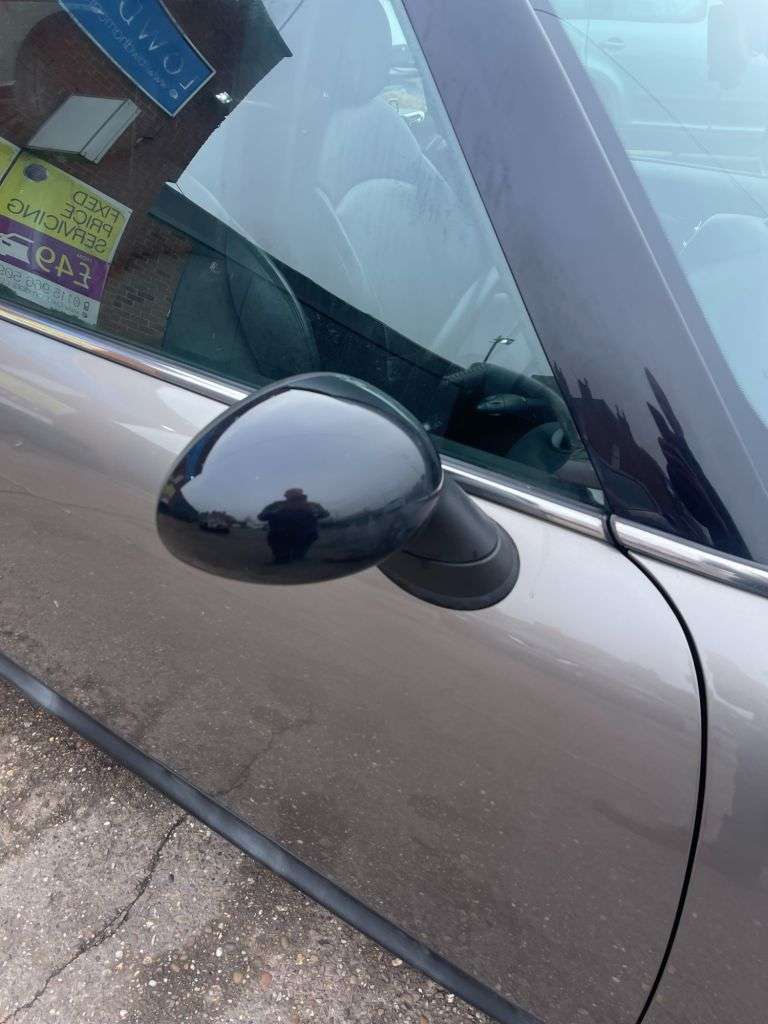 A 2011 MINI CONVERTIBLE 1.6 Cooper Convertible 2dr Petrol Manual Euro 5 (s/s) (122 ps) A 2011 MINI CONVERTIBLE 1.6 Cooper Convertible 2dr Petrol Manual Euro 5 (s/s) (122 ps)