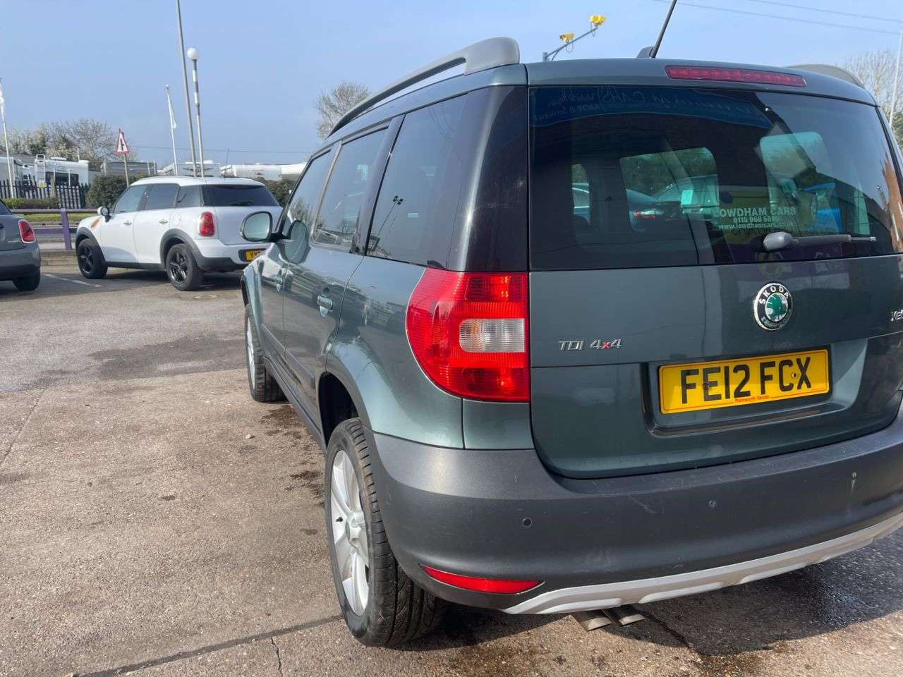 A 2012 SKODA YETI 2.0 TDI SE Plus SUV 5dr Diesel Manual 4WD Euro 5 (110 ps) A 2012 SKODA YETI 2.0 TDI SE Plus SUV 5dr Diesel Manual 4WD Euro 5 (110 ps)