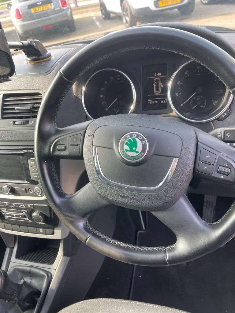 2012 SKODA YETI 2012 SKODA YETI