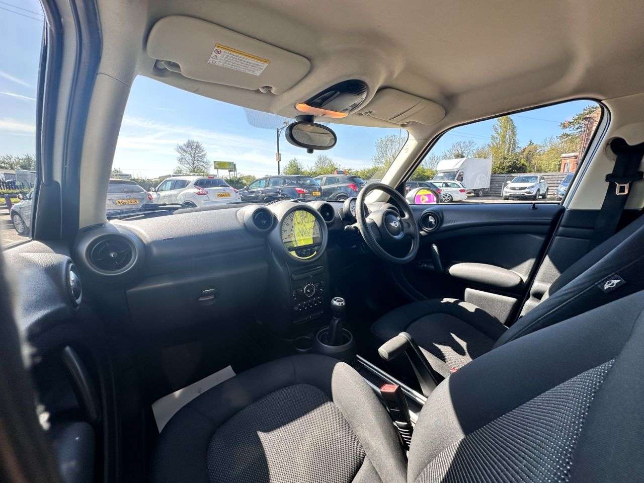 2012 MINI COUNTRYMAN 2012 MINI COUNTRYMAN