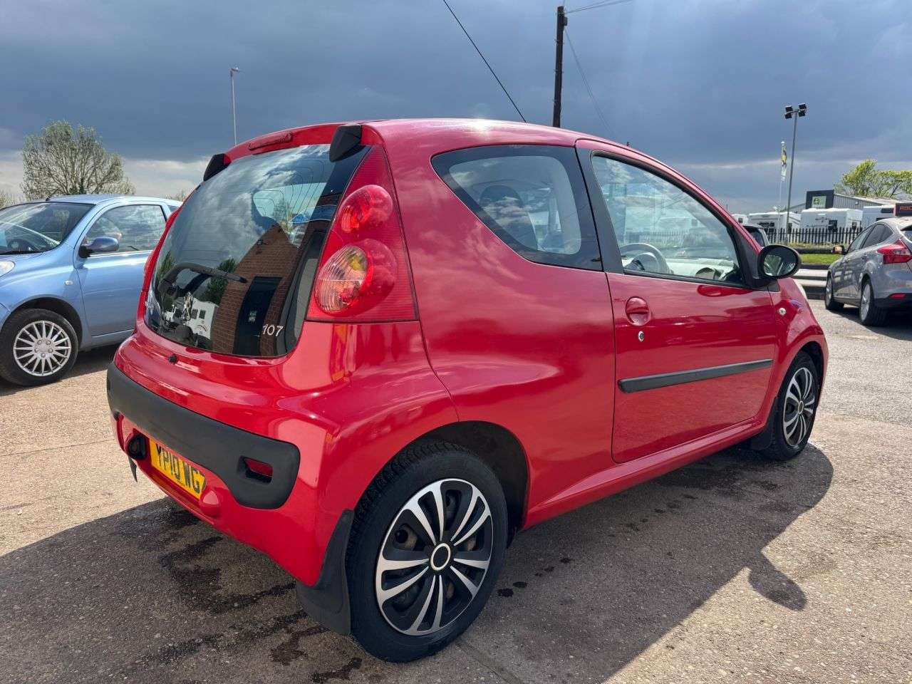 2010 PEUGEOT 107 2010 PEUGEOT 107