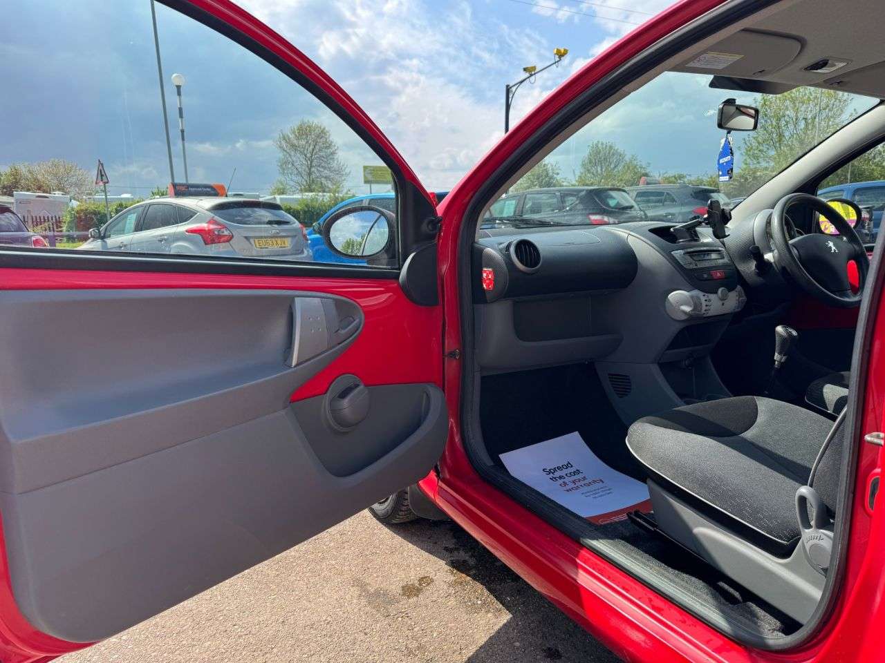 2010 PEUGEOT 107 2010 PEUGEOT 107