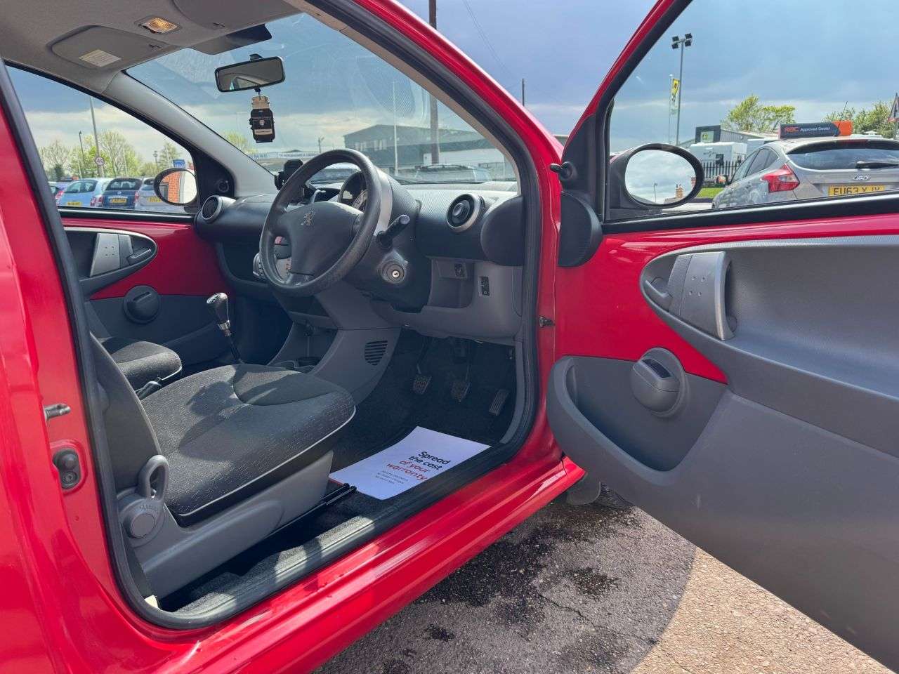 2010 PEUGEOT 107 2010 PEUGEOT 107