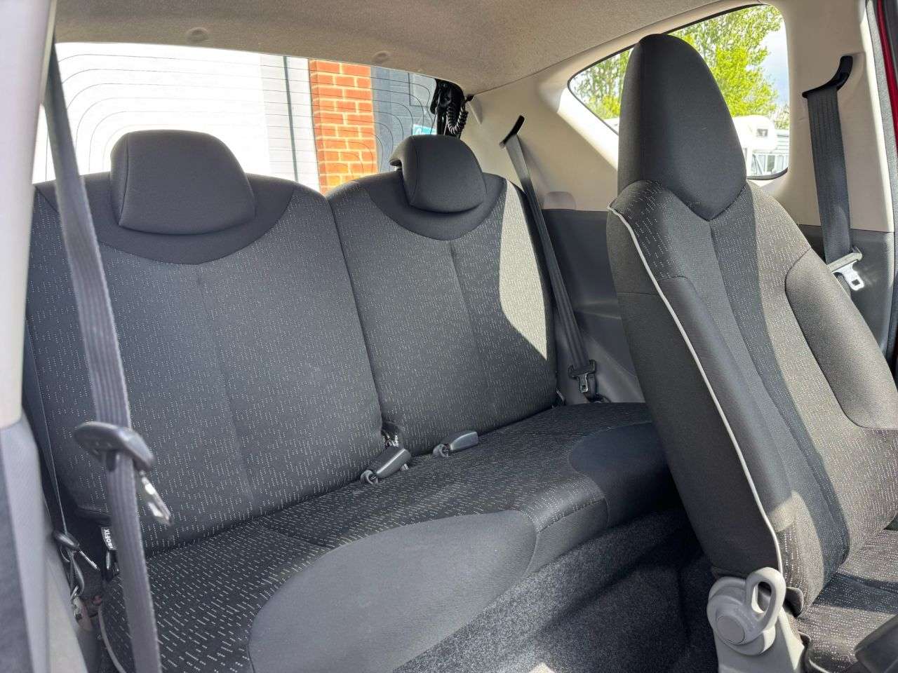2010 PEUGEOT 107 2010 PEUGEOT 107