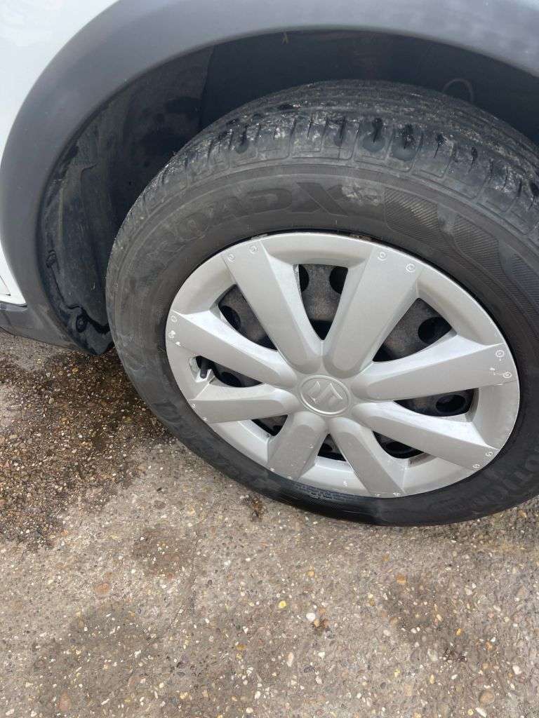 2013 SUZUKI SX4 2013 SUZUKI SX4