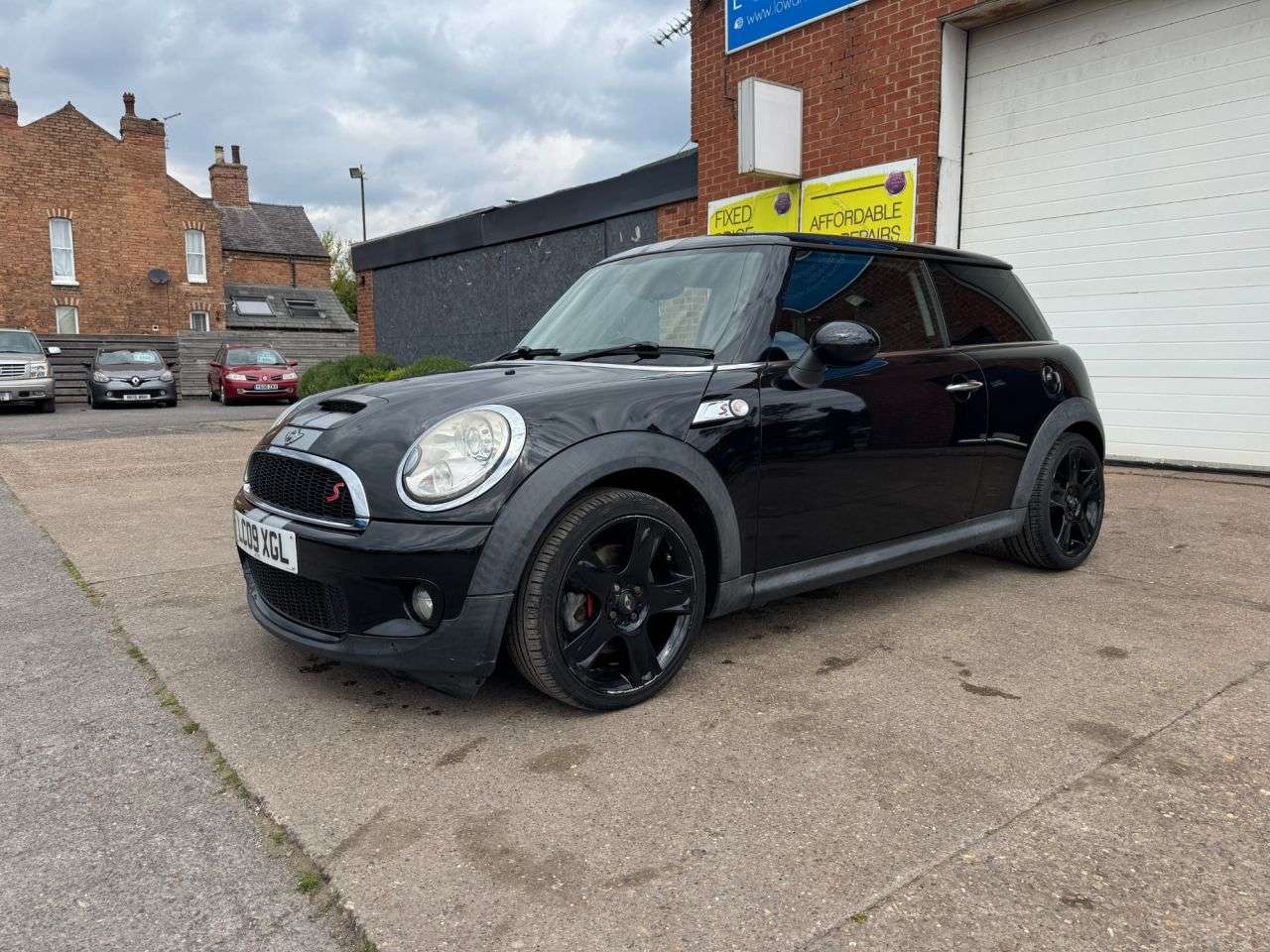 2009 MINI HATCH 2009 MINI HATCH