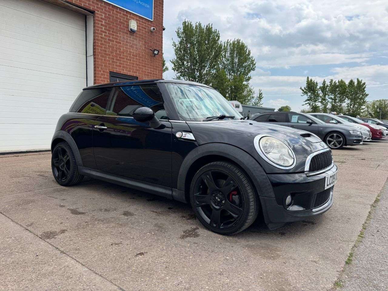 2009 MINI HATCH 2009 MINI HATCH