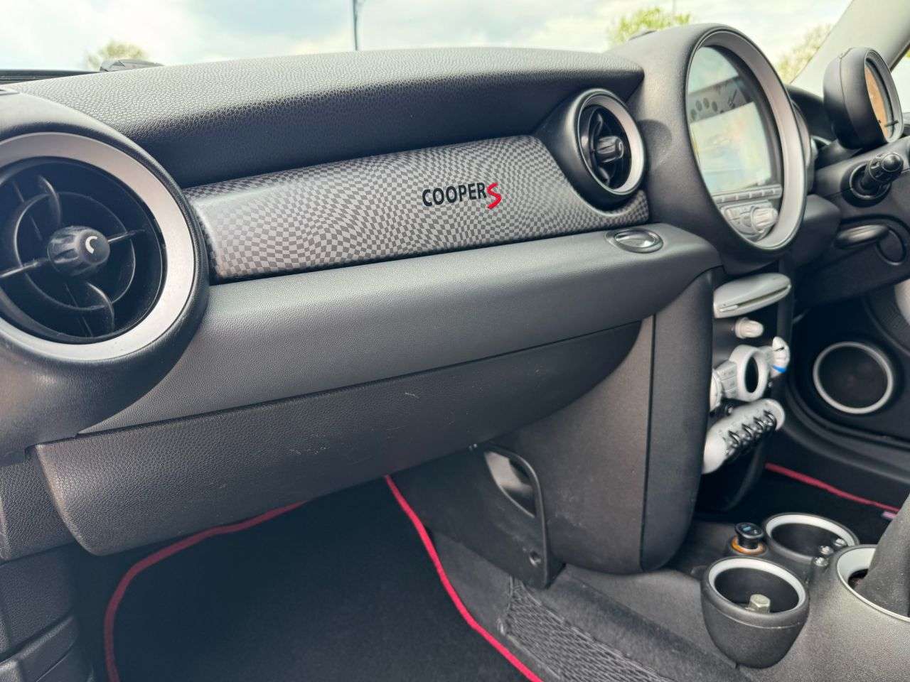2009 MINI HATCH 2009 MINI HATCH