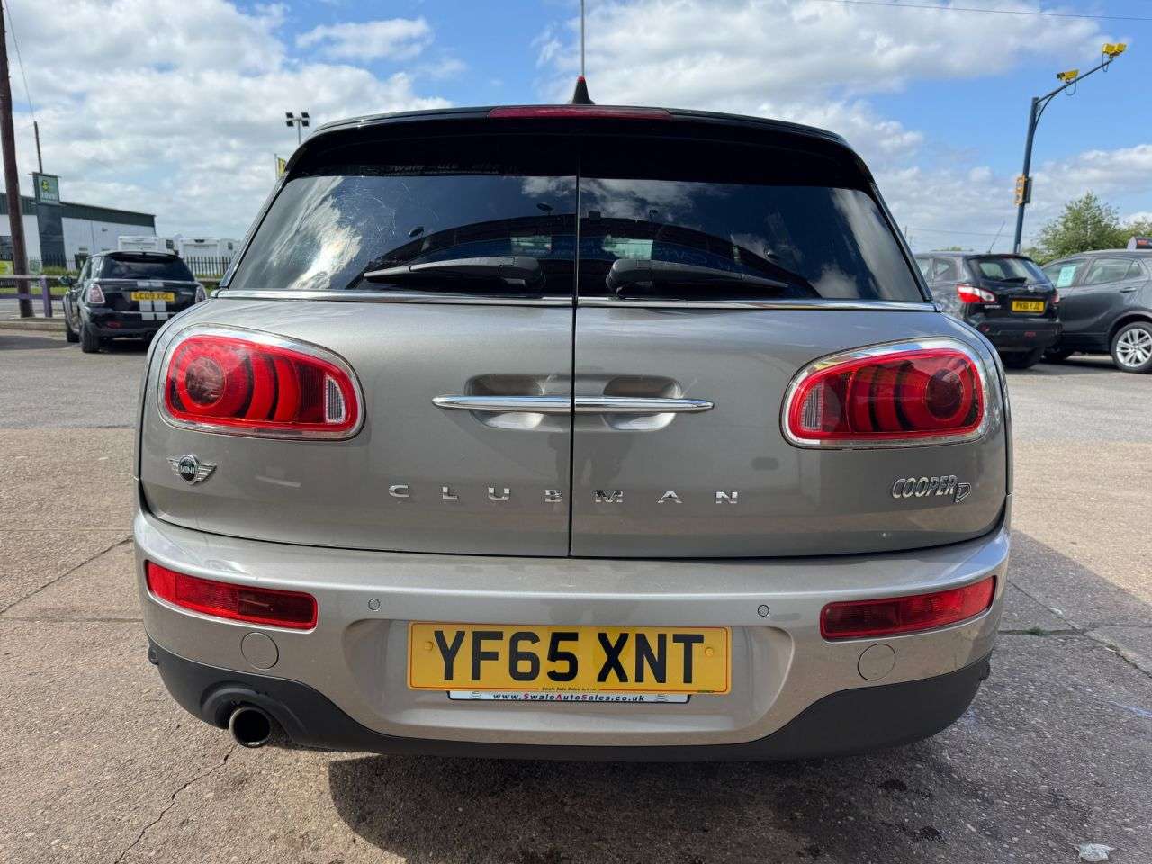 2016 MINI CLUBMAN 2016 MINI CLUBMAN