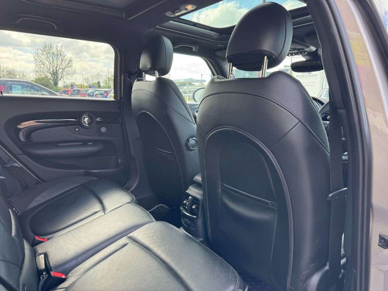 2016 MINI CLUBMAN 2016 MINI CLUBMAN